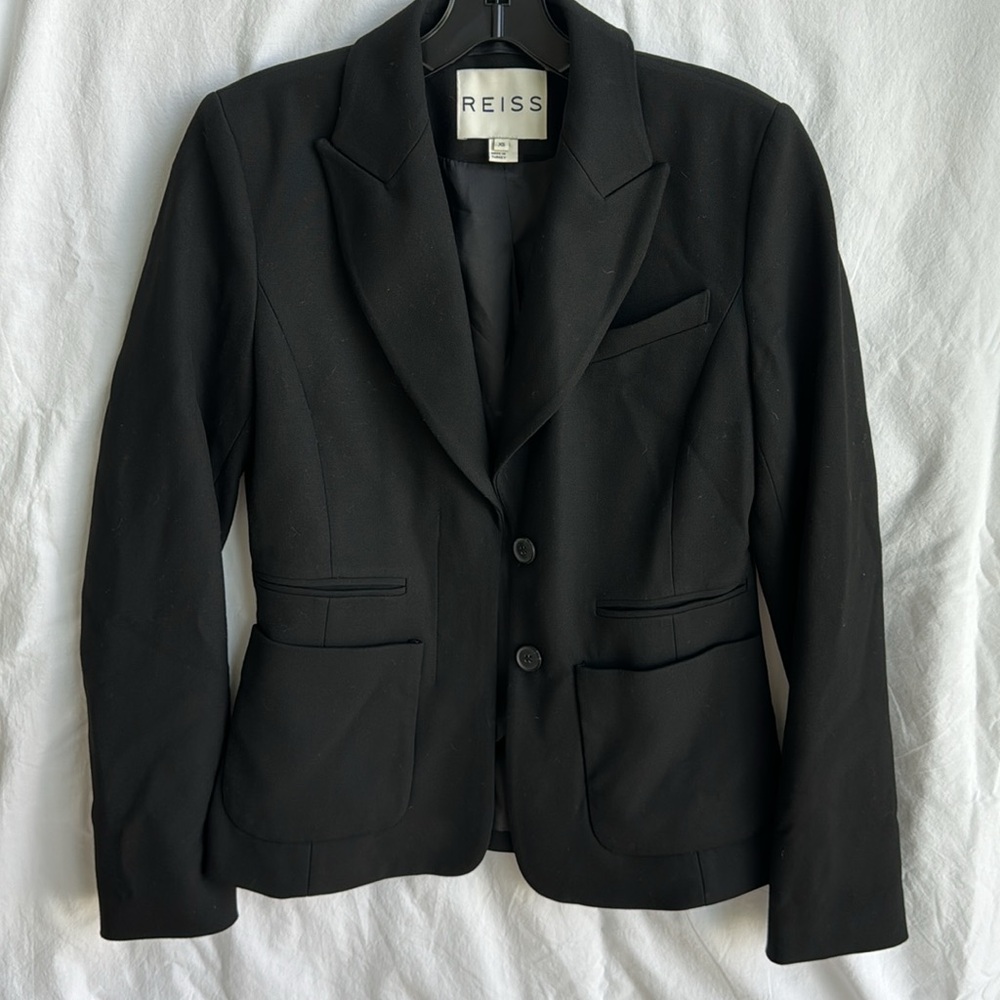 REISS black women’s blazer/jacket. Size XS. Like new